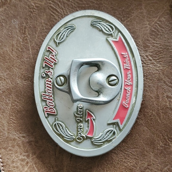 VINTAGE 90s BOTTOMS UP BELT BUCKLE WITH BOTTLE OPENER - Picture 1 of 8
